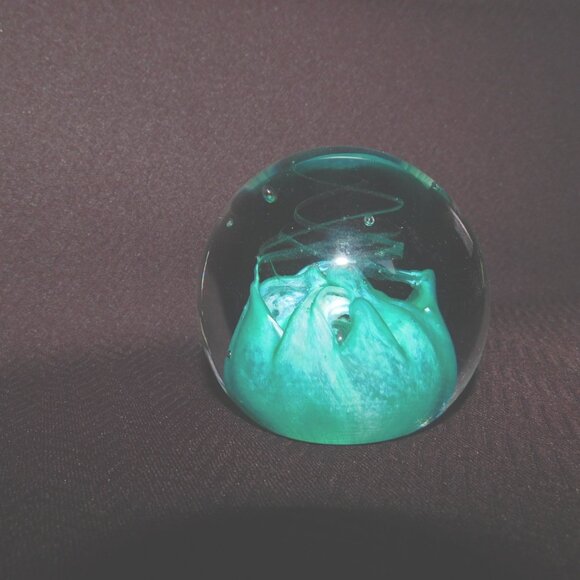 Caithness Scotland Seafoam paperweight mint condition - Picture 5 of 8
